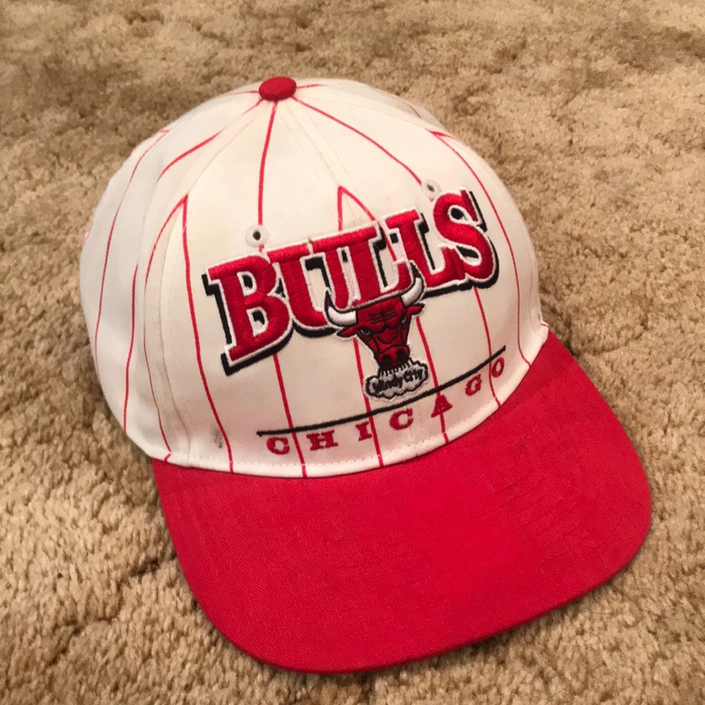 Chicago Bulls Snap Back Flat Bill Pinstripe